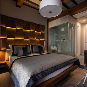 Kamer met een Queen Size Bed
