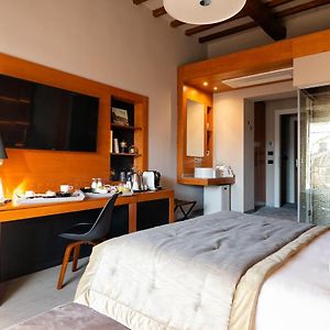 Kamer met een Queen Size Bed
